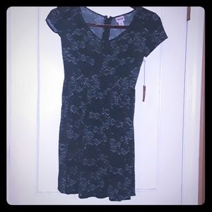 Mossimo dress is NWT